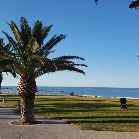 Casa Fronte Spiaggia, Terrazzo, Wifi, Garage 公寓 滨海库普拉